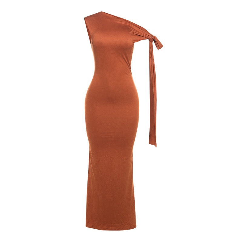 "Thea" One-Shoulder Maxikleid